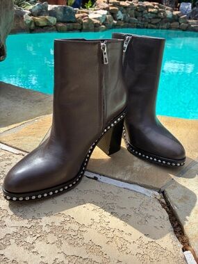 COACH Dark Brown Leather Studded Block Heel justina Ankle Boots 11m